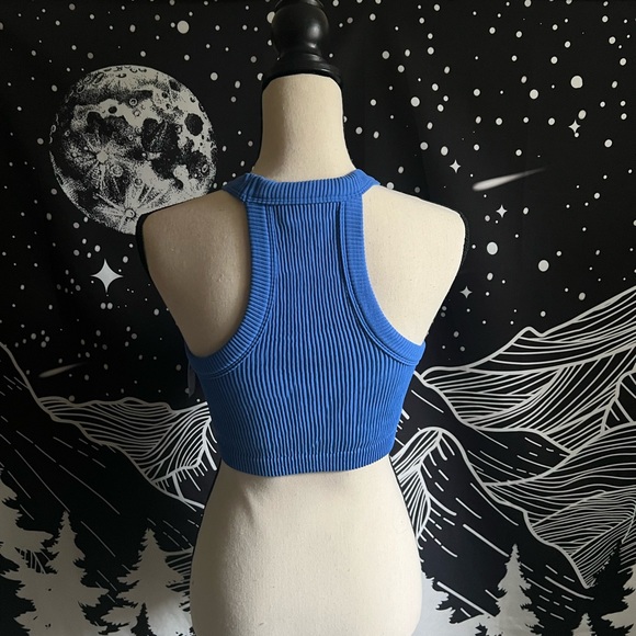 AE Ribbed Cropped Racerback Tank - Picture 2 of 6